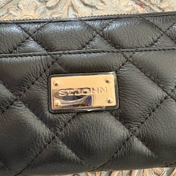 St. John Black Leather Quilted Wallet NWOT - Picture 5 of 7